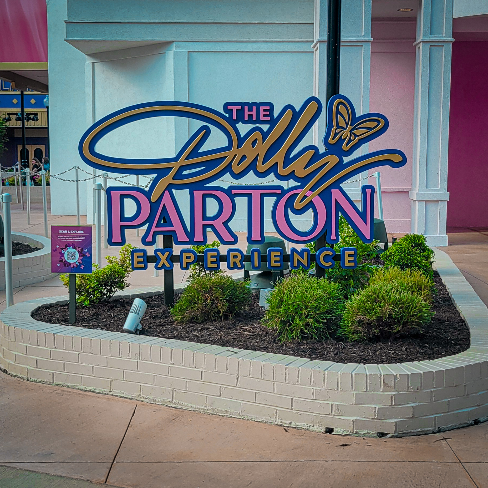 What to Bring to Dollywood: Travel Made Easy